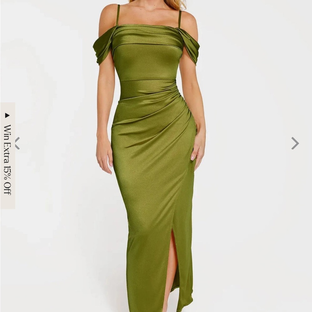 Elegant Olive Green Off-Shoulder Maxi Dress